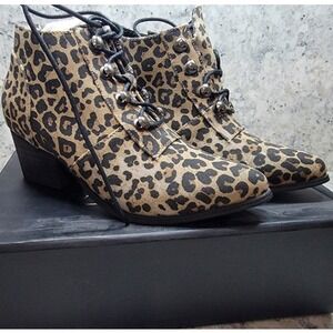 YRU Boots Size 7 Aura Cheetah Killer Pointy Toe Lace Up Western Ankle‎ NIB